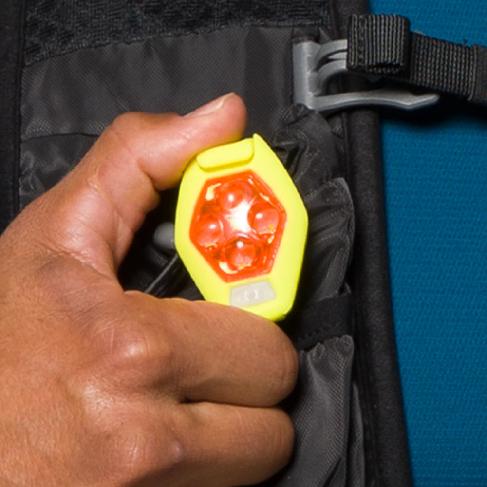 HyperBrite RX Strobe Rechargeable Clip LED Light – Nathan Sports HyperBrite RX Strobe Rechargeable Clip LED Light – Nathan Sports