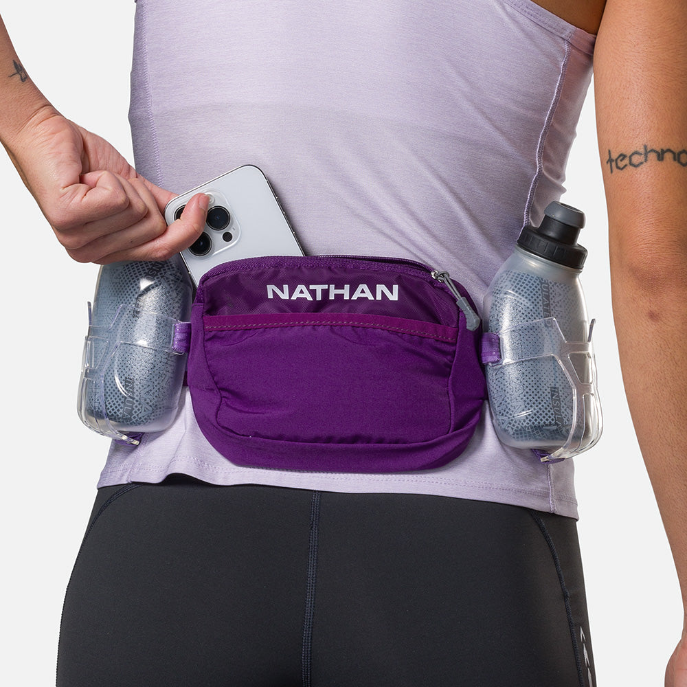 TrailMix Plus 3.0 Insulated Hydration Waist Belt | Nathan Sports display picture 3