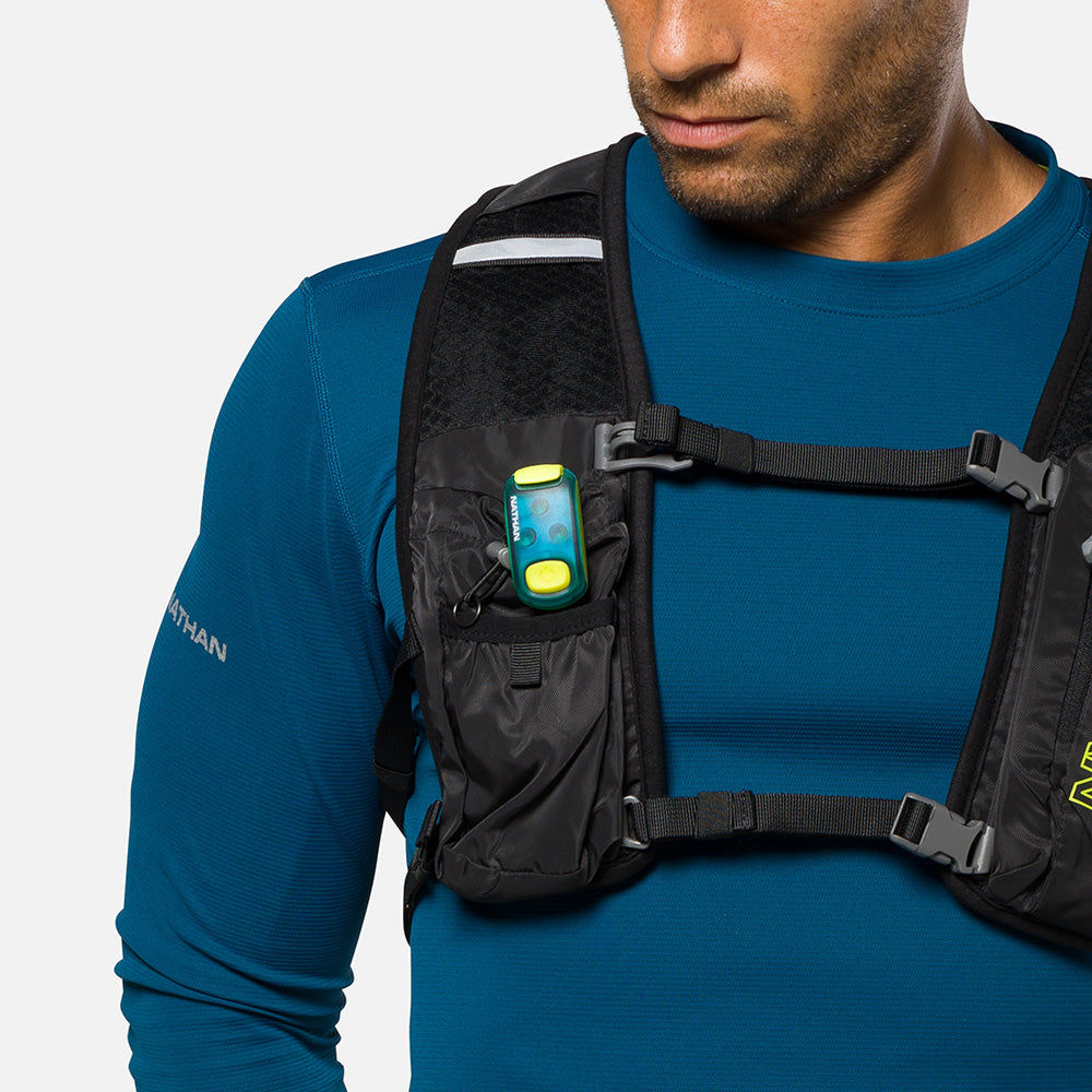 Nathan Sports StrobeLight 2.0 Light Clip - Thumbnail 3