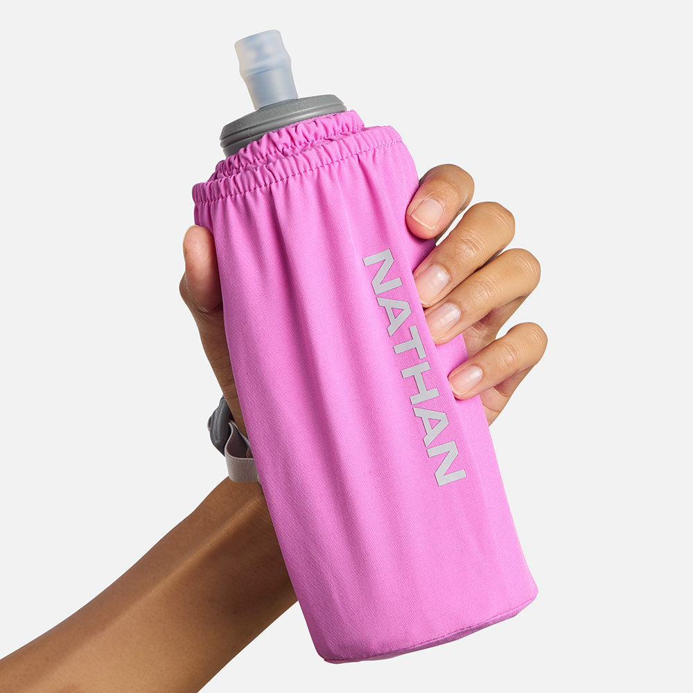 Pinnacle Soft Flask Insulated Handheld 18oz | Nathan Sports