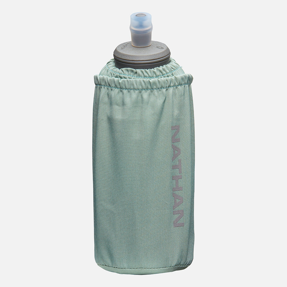 Pinnacle Soft Flask Insulated Handheld 18oz | Nathan Sports