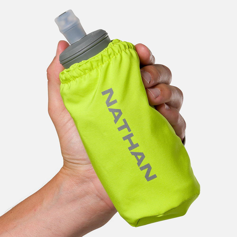 Pinnacle Soft Flask Handheld 18oz | Nathan Sports