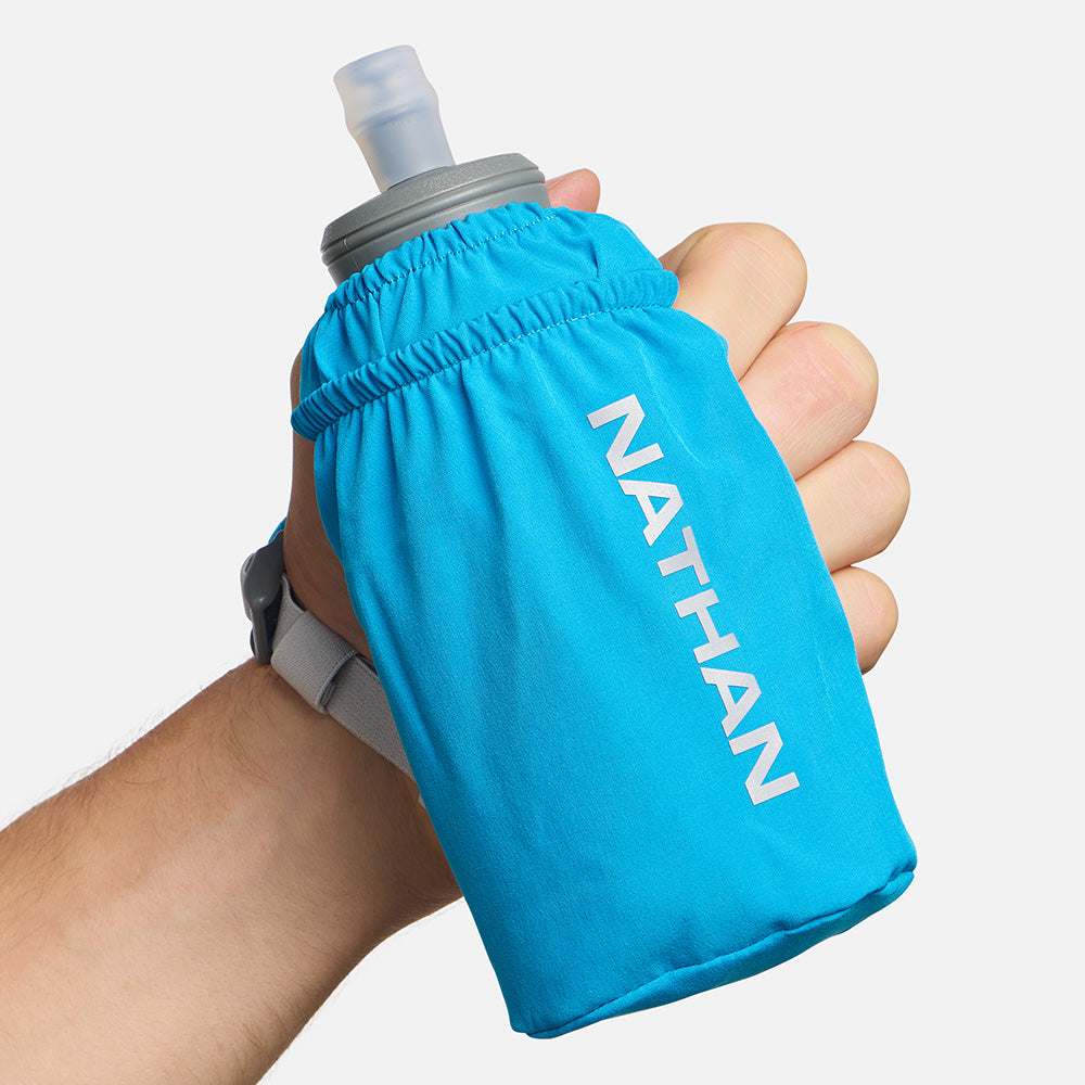 Pinnacle Soft Flask Handheld 18oz | Nathan Sports