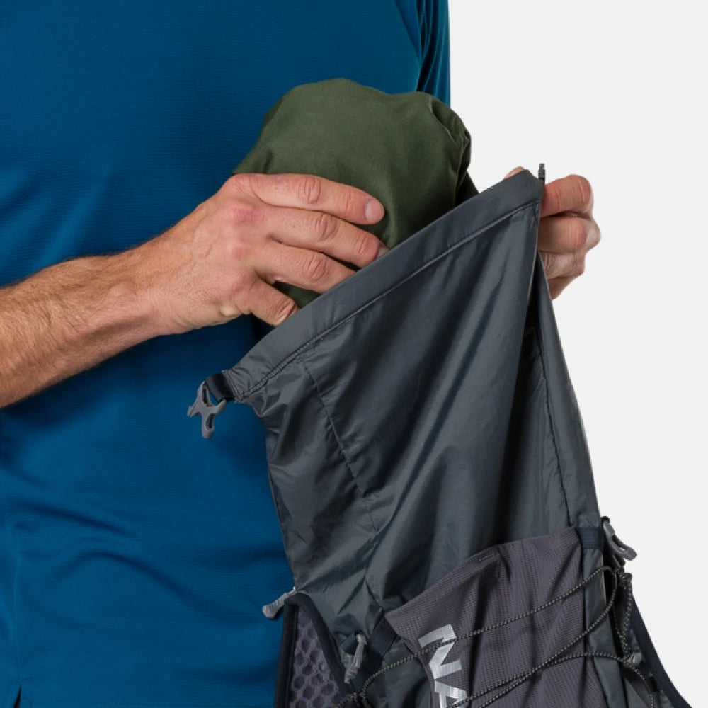 MAXIMUM STORAGE FOR ALL-DAY TREKKING